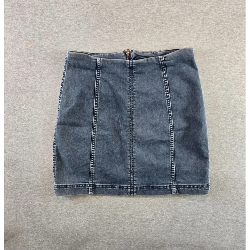Free People Modern Femme Denim Panel Mini Skirt Size 2 Faded Indigo Blue Stretch
